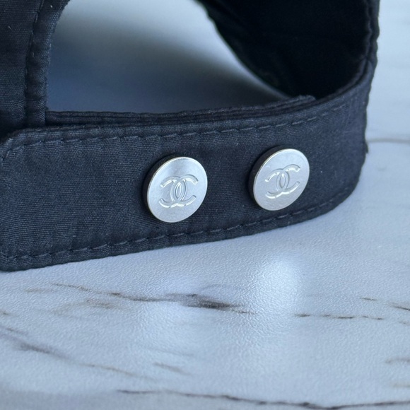 ❌SOLD❌ Chanel cap - Picture 2 of 3